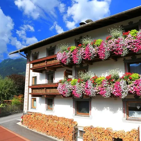 Apartament Edith *